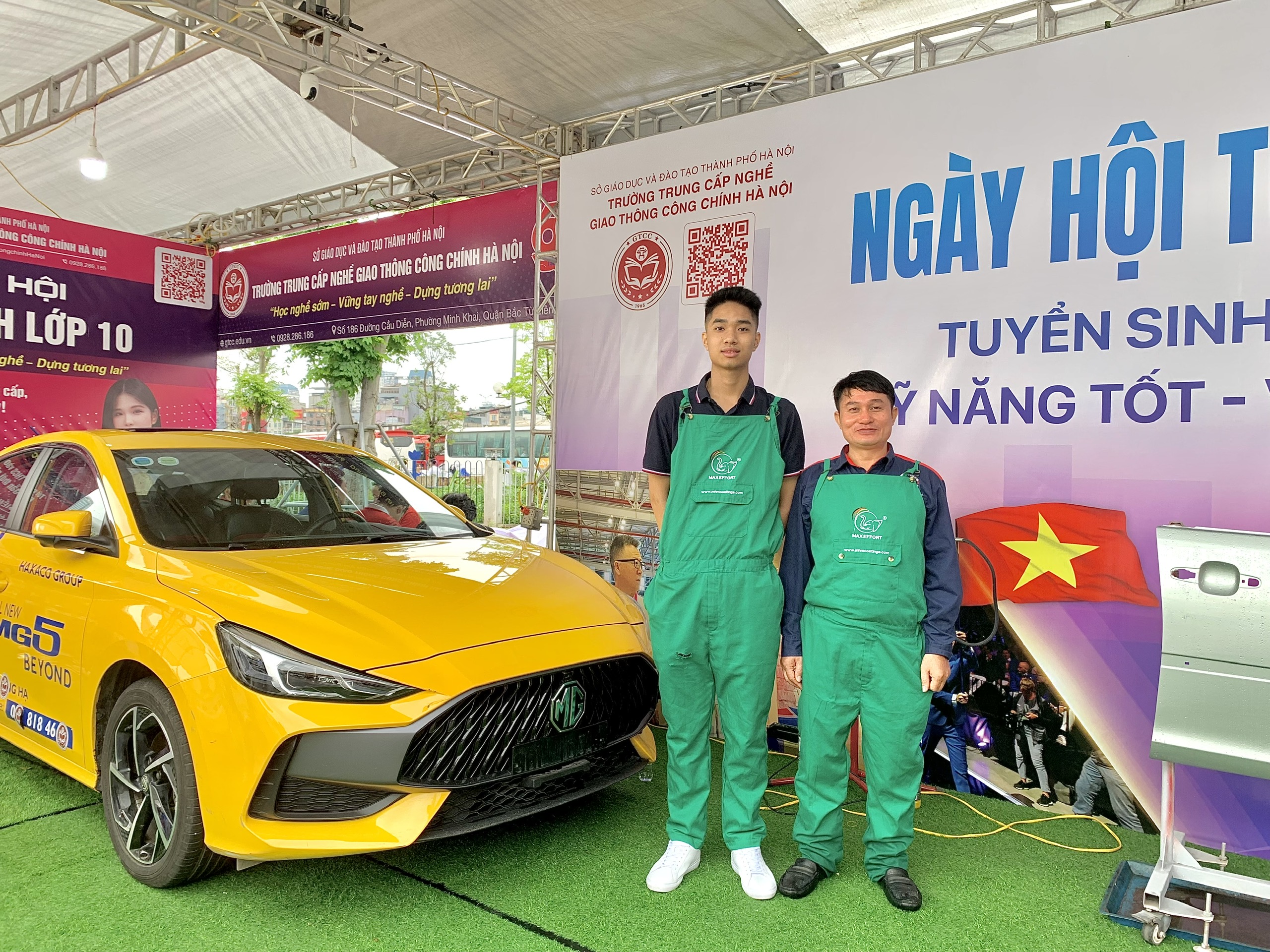 NGÀY HỘI GẮN KẾT GIÁO DỤC NGHỀ NGHIỆP THỦ ĐÔ VỚI THỊ TRƯỜNG LAO ĐỘNG NĂM 2025, NGUYỄN MINH DŨNG – CHÀNG TRAI TRẺ VÀ HÀNH TRÌNH CHINH PHỤC THỊ TRƯỜNG SƠN THẾ GIỚI